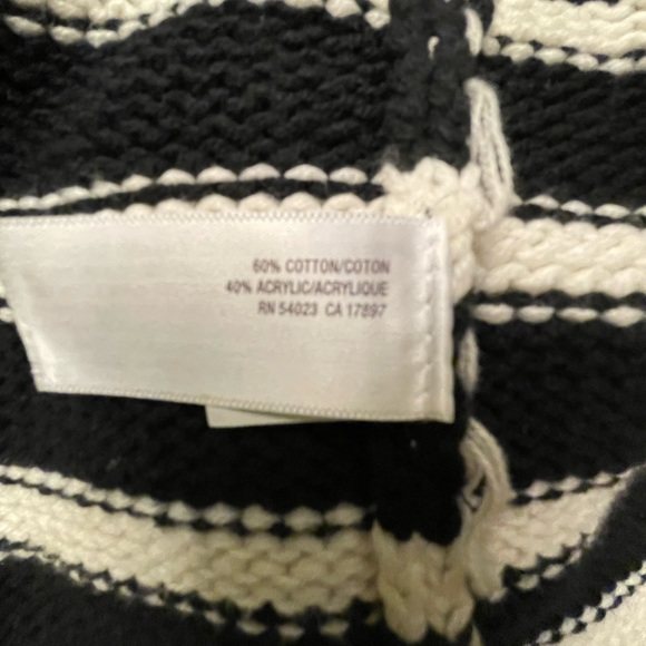 Black and Cream Striped Sweater - Picture 10 of 11